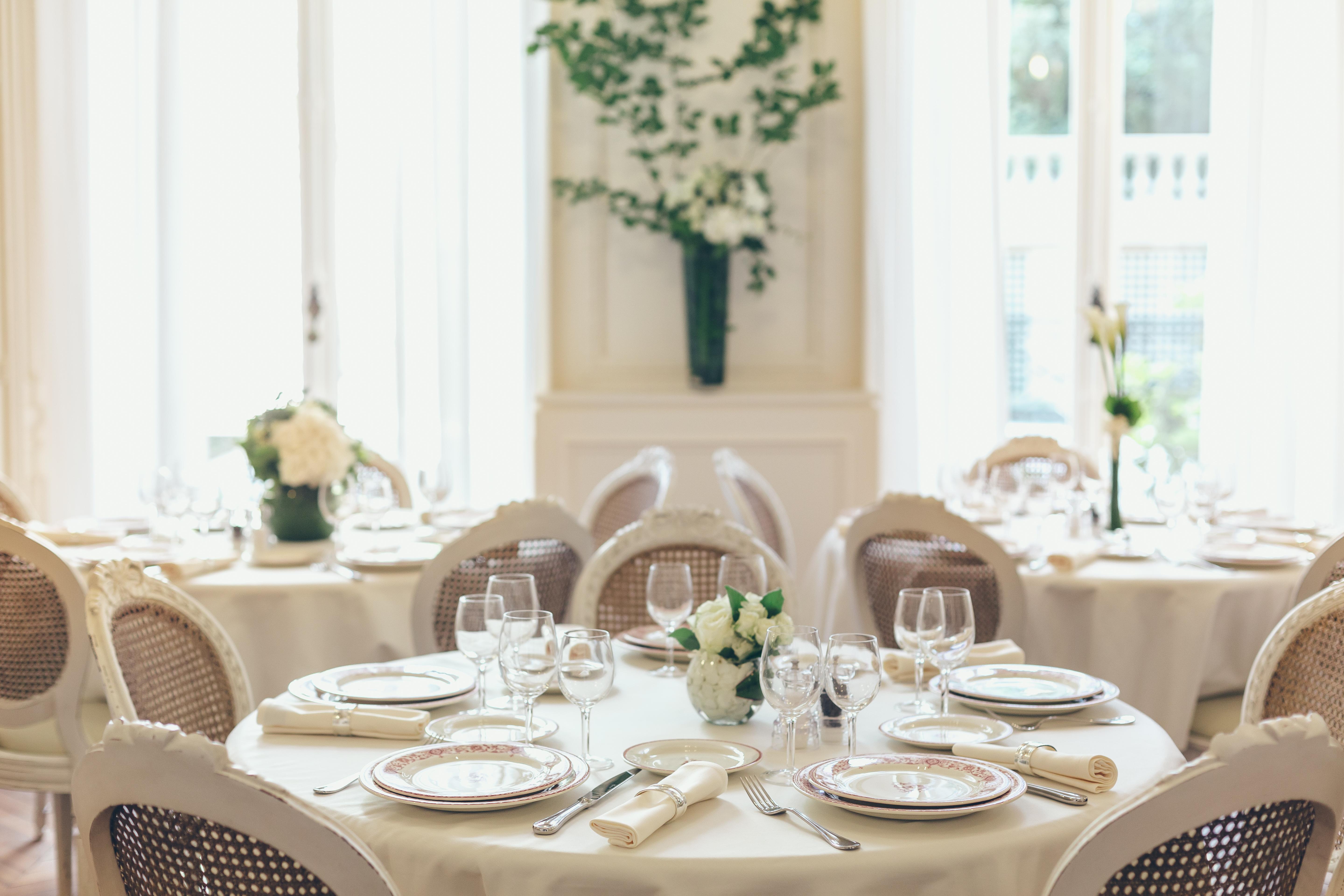 Hotel Alfred Sommier Paris Ngoại thất bức ảnh The dining room at the residence of the French ambassador to the United States