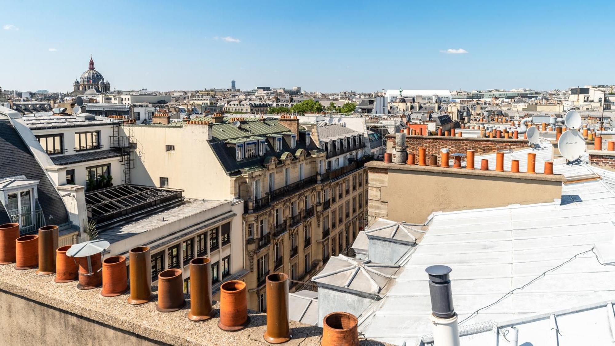 Hotel Alfred Sommier Paris Ngoại thất bức ảnh Rooftop view of the 10th arrondissement